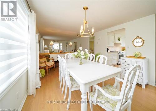 299 Glen Abbey Court, South Huron, ON - Indoor Photo Showing Dining Room