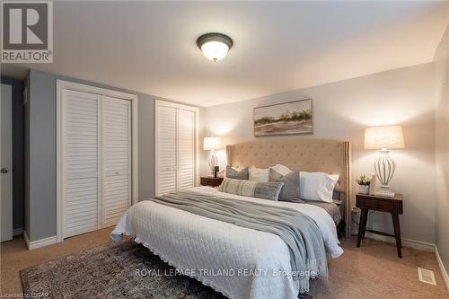 4512 Colonel Talbot Road, London, ON - Indoor Photo Showing Bedroom