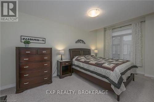 88 - 112 North Centre Road Road, London, ON - Indoor Photo Showing Bedroom