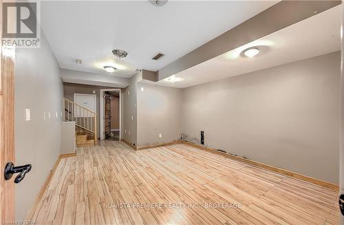240 Exmouth Circle, London, ON - Indoor