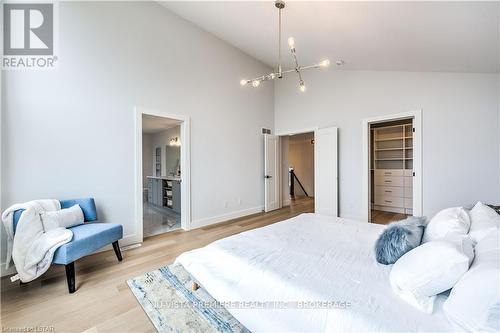 427 Daventry Way, Middlesex Centre (Kilworth), ON - Indoor Photo Showing Bedroom