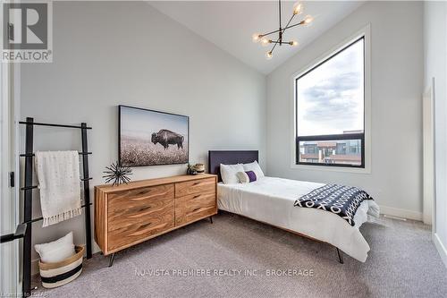 427 Daventry Way, Middlesex Centre (Kilworth), ON - Indoor Photo Showing Bedroom