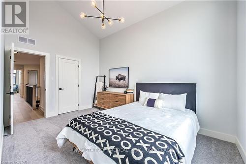 427 Daventry Way, Middlesex Centre (Kilworth), ON - Indoor Photo Showing Bedroom