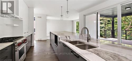70 Crestview Drive, Middlesex Centre, ON - Indoor Photo Showing Kitchen With Double Sink With Upgraded Kitchen