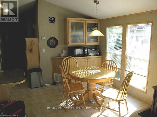 Jj-23 - 9338 West Ipperwash Road E, Lambton Shores, ON - Indoor Photo Showing Dining Room