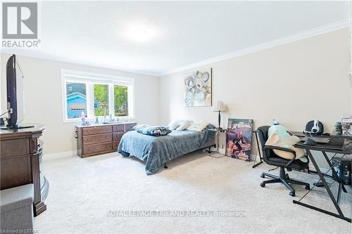 8 Queens Avenue, Lambton Shores, ON - Indoor Photo Showing Bedroom
