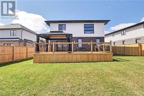 104 Crestview Drive, Middlesex Centre, ON - Outdoor With Deck Patio Veranda