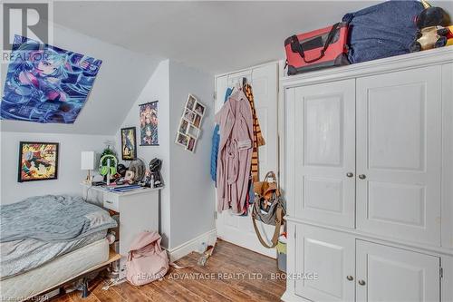 1185 Albany Street, London, ON - Indoor Photo Showing Bedroom
