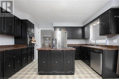 1835 Mark Settlement Drive, North Middlesex, ON - Indoor Photo Showing Kitchen With Double Sink