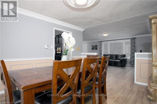 1835 Mark Settlement Drive, North Middlesex, ON - Indoor Photo Showing Dining Room