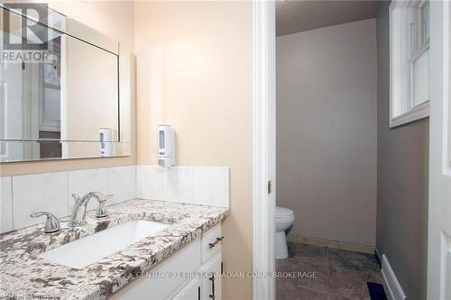 1835 Mark Settlement Drive, North Middlesex, ON - Indoor Photo Showing Bathroom