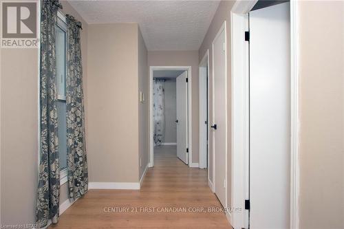 1835 Mark Settlement Drive, North Middlesex, ON - Indoor Photo Showing Other Room