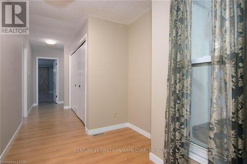 1835 Mark Settlement Drive, North Middlesex, ON - Indoor