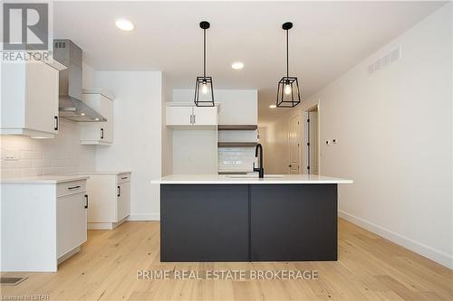 1 - 110 Coastal Crescent, Lambton Shores (Grand Bend), ON - Indoor Photo Showing Kitchen