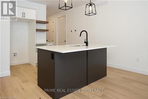 1 - 110 Coastal Crescent, Lambton Shores (Grand Bend), ON - Indoor Photo Showing Kitchen