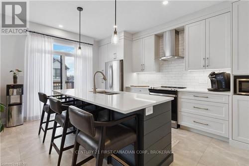 150 - 2261 Linkway Blvd Boulevard, London, ON - Indoor Photo Showing Kitchen With Upgraded Kitchen
