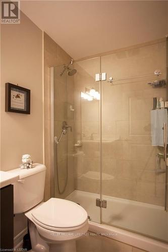 1205 - 330 Ridout Street North, London, ON - Indoor Photo Showing Bathroom