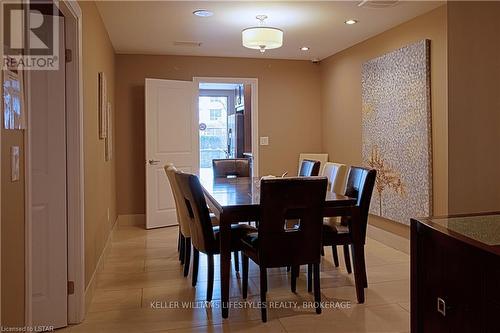 1205 - 330 Ridout Street North, London, ON - Indoor Photo Showing Dining Room