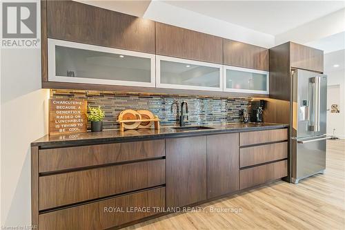 23 Sauble River Road, Lambton Shores, ON - Indoor Photo Showing Kitchen