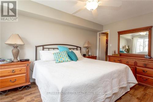 201 - 440 Wellington Street, St. Thomas, ON - Indoor Photo Showing Bedroom