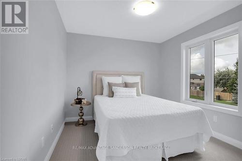 123 - 93 Stonefield Lane, Middlesex Centre, ON - Indoor Photo Showing Bedroom