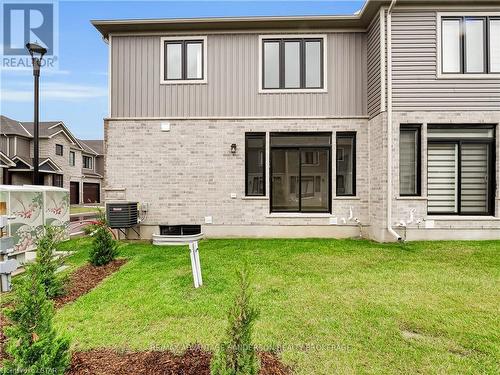 123 - 93 Stonefield Lane, Middlesex Centre, ON - Outdoor