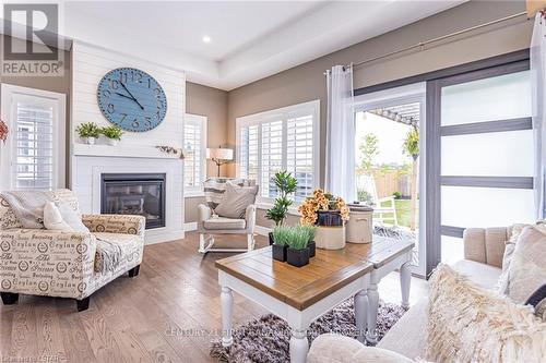 15 Tattersall, Lambton Shores, ON - Indoor Photo Showing Living Room With Fireplace