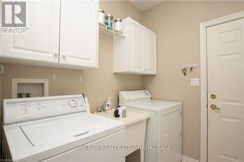 21 Calvert Lane, Middlesex Centre, ON - Indoor Photo Showing Laundry Room