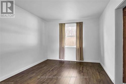 22243 Vanneck Rd, Middlesex Centre, ON - Indoor Photo Showing Other Room