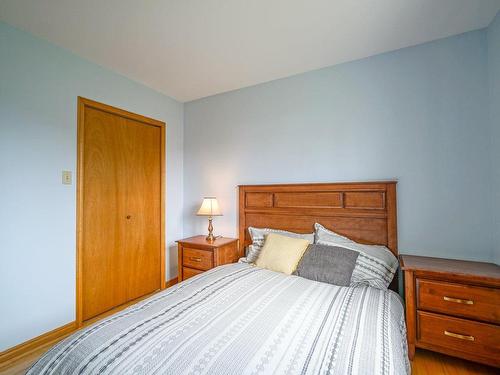 Chambre Ã Â coucher - 150 Rue Riendeau, Coaticook, QC - Indoor Photo Showing Bedroom