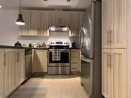 Kitchen - 7210 2E Avenue, Montréal (Villeray/Saint-Michel/Parc-Extension), QC - Indoor Photo Showing Kitchen With Upgraded Kitchen
