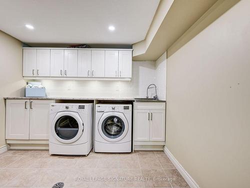 26-3265 South Millway, Mississauga, ON - Indoor Photo Showing Laundry Room