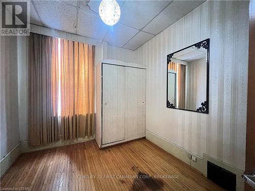 21 Beaconsfield Avenue, London, ON - Indoor Photo Showing Other Room
