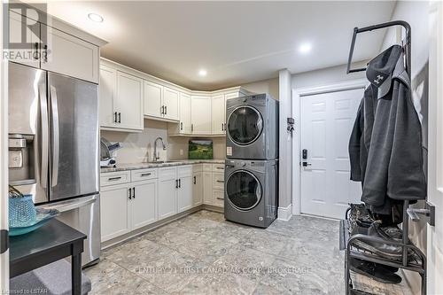 22628 Richmond Street, Middlesex Centre, ON - Indoor Photo Showing Laundry Room