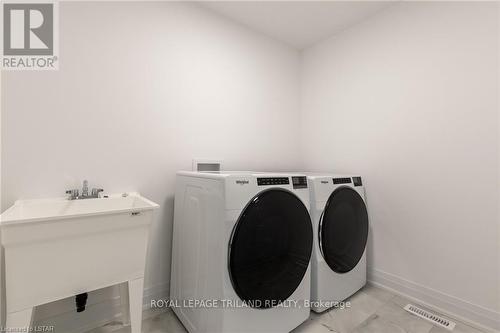 41 - 101 Swales Avenue, Strathroy-Caradoc, ON - Indoor Photo Showing Laundry Room