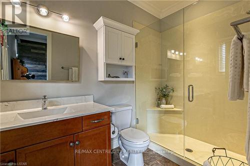 28 Hummingbird Lane, St. Thomas, ON - Indoor Photo Showing Bathroom