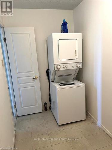 705 - 1255 Commissioners Road W, London, ON - Indoor Photo Showing Laundry Room