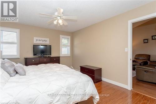 22 - 20 Windemere Place, St. Thomas, ON - Indoor Photo Showing Bedroom