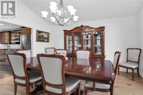 19 Sydenham Drive, Middlesex Centre, ON - Indoor Photo Showing Dining Room