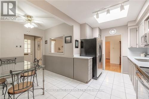 1378 Collingwood Avenue, London, ON - Indoor Photo Showing Kitchen