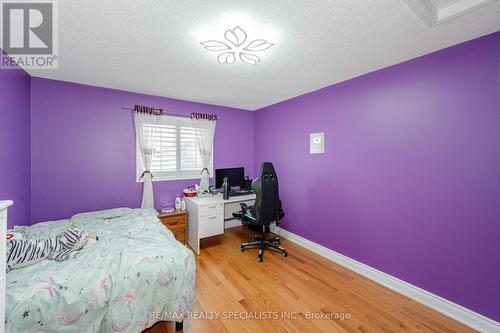90 Masters Green Crescent, Brampton, ON - Indoor Photo Showing Bedroom