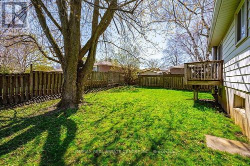 62 Lawrence Avenue, Orangeville, ON - Outdoor With Backyard