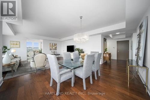 603 - 3500 Lakeshore Road W, Oakville, ON - Indoor Photo Showing Dining Room