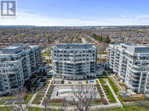 603 - 3500 Lakeshore Road W, Oakville, ON - Outdoor With View