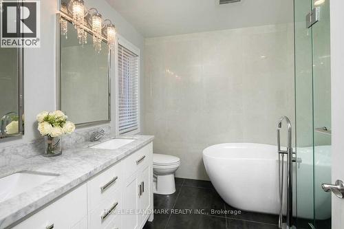 2151 Marc Lane, Burlington, ON - Indoor Photo Showing Bathroom