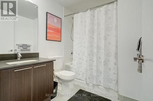 1708 - 10 Park Lawn Road, Toronto, ON - Indoor Photo Showing Bathroom