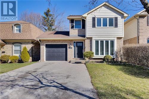 54 Belorun Court, London, ON - Outdoor With Facade