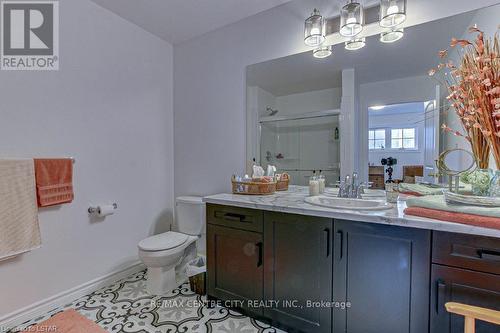 427 George Street, Central Elgin, ON - Indoor Photo Showing Bathroom