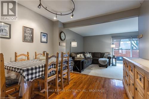 4 - 770 Fanshawe Park Road, London, ON - Indoor Photo Showing Dining Room