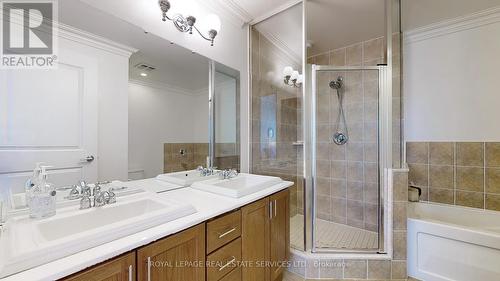Ph608 - 25 Earlington Avenue, Toronto, ON - Indoor Photo Showing Bathroom